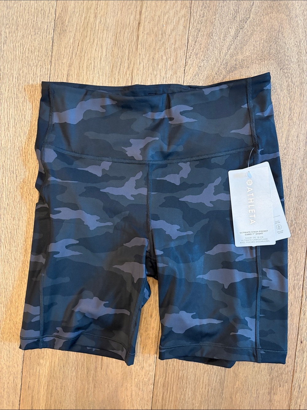 Athleta Black & Gray Camo High-Rise Bike Shorts with Tag